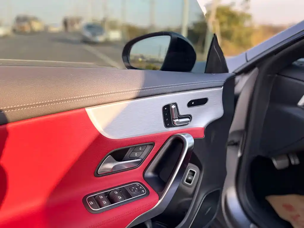 Фото машины 23