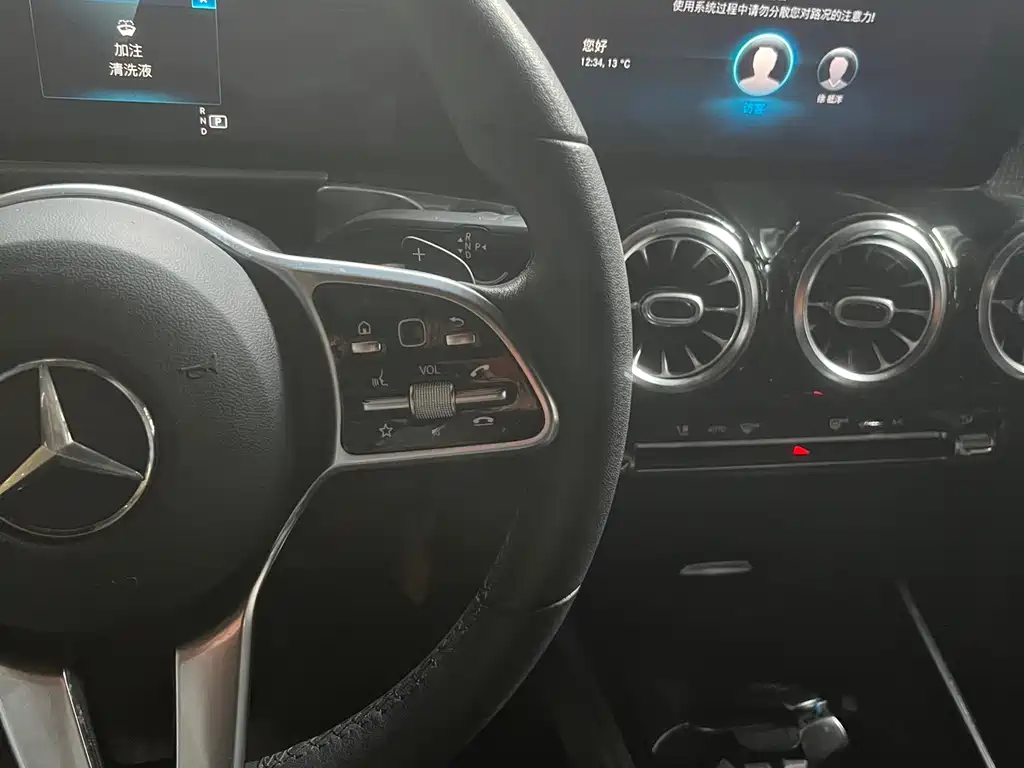 Mercedes-Benz GLB 2020 GLB 200 dynamic type