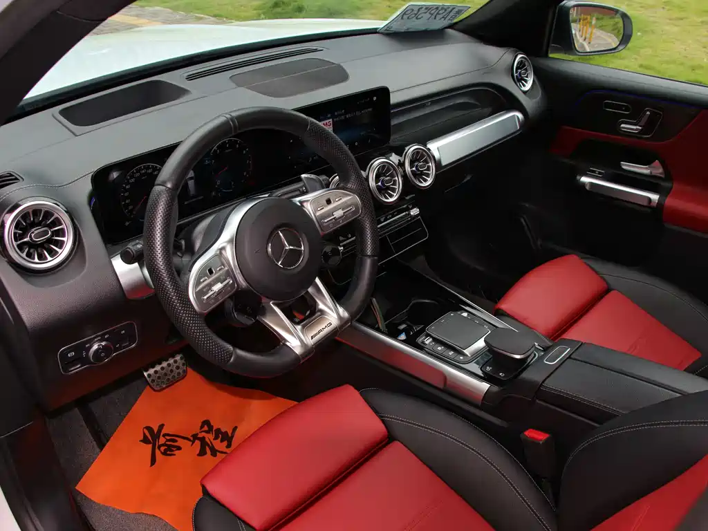 Mercedes-Benz GLB AMG 2022 AMG GLB 35 4MATIC