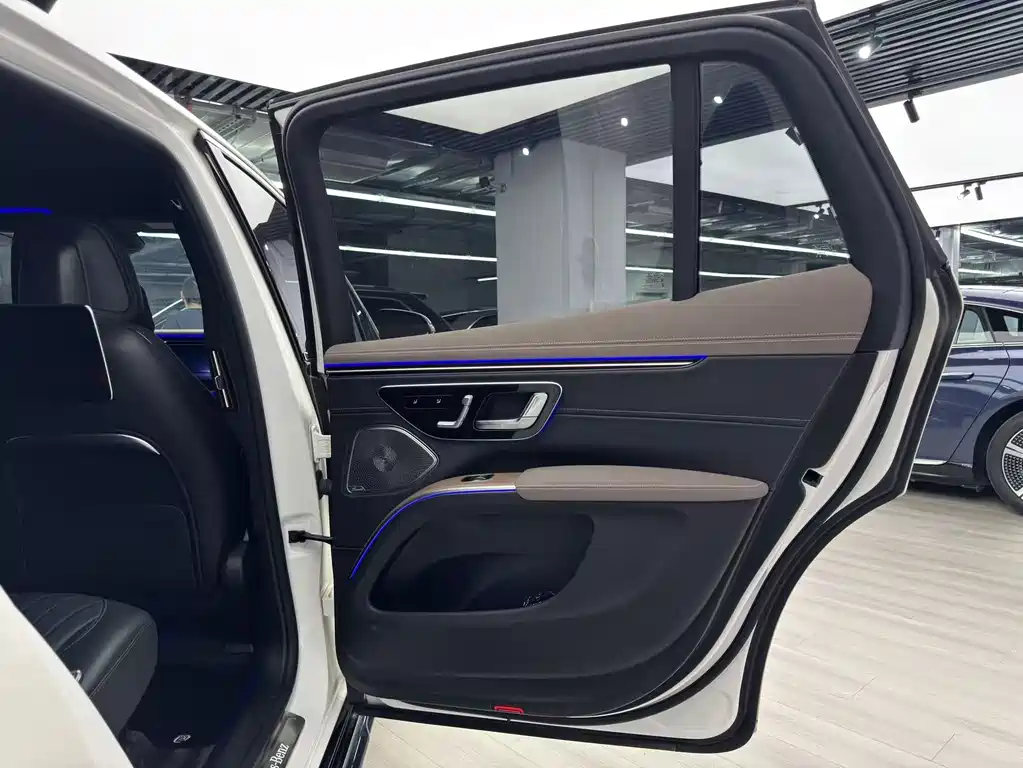 Фото машины 10