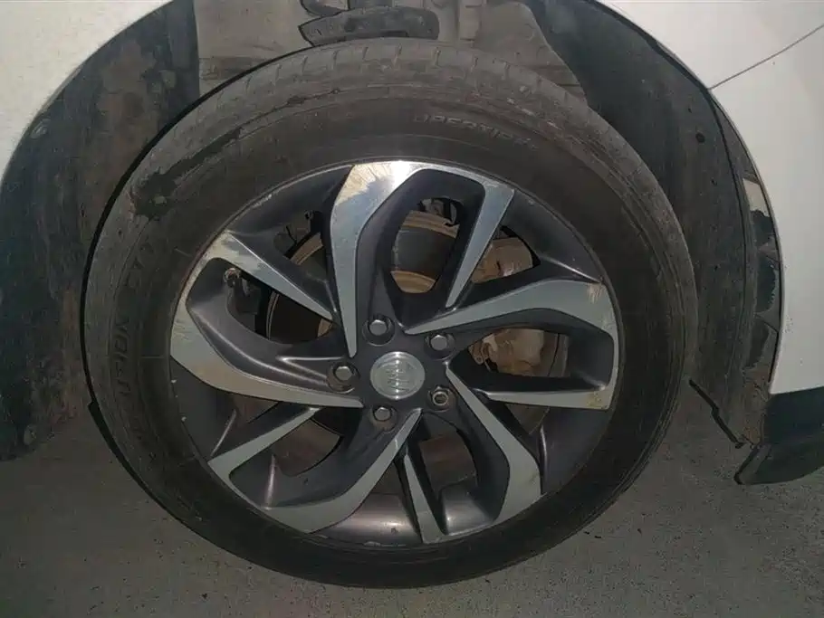 Micro Blue 6 2019 connected fashion type