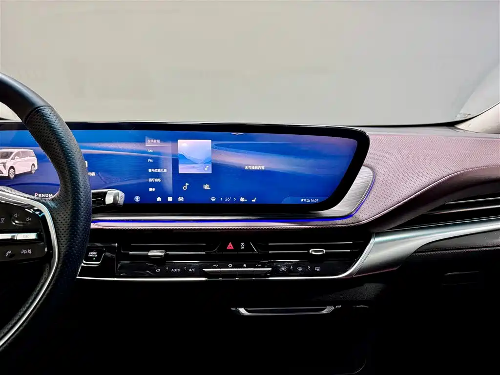 Фото машины 24