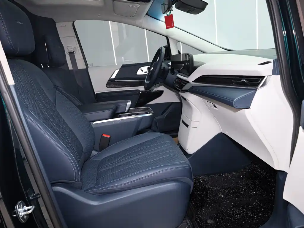 Фото машины 10