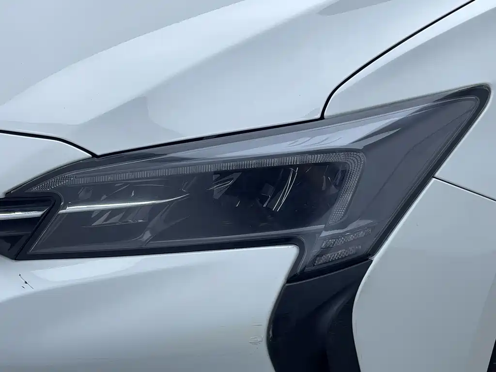 Micro Blue 6 2024 450km travel version