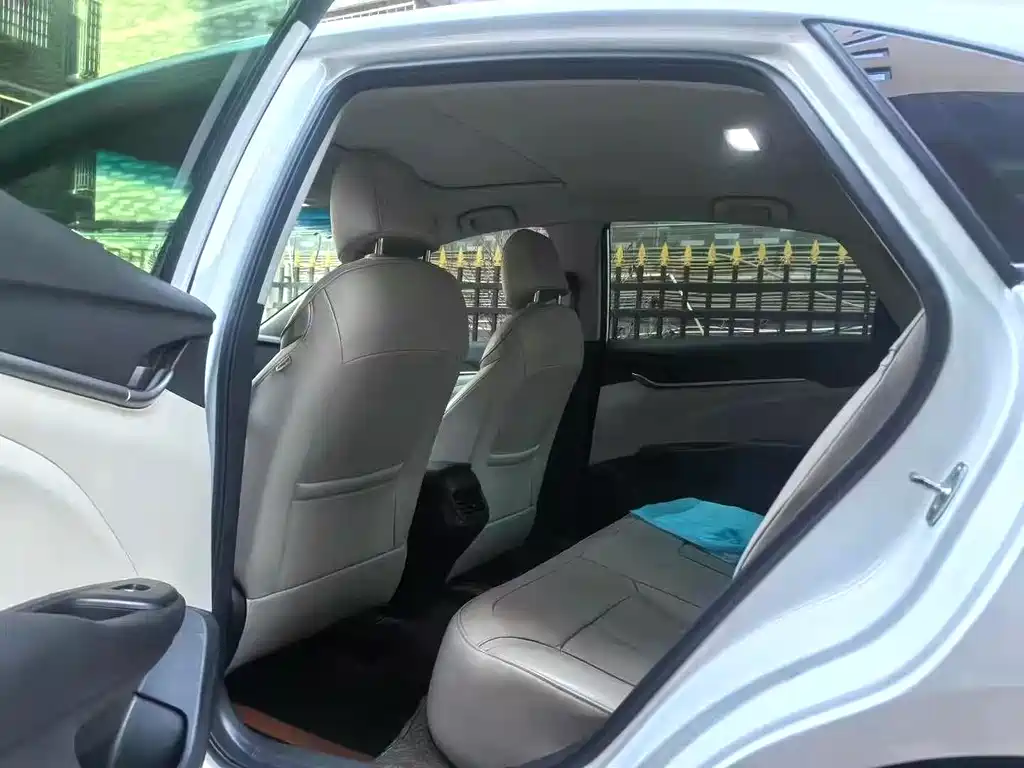 Yinglang 2019 15T dual-clutch interconnected elite Country V