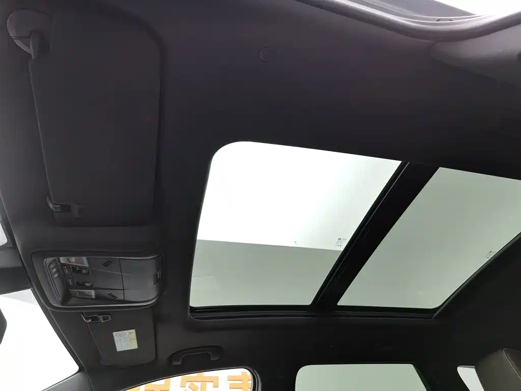 Фото машины 10