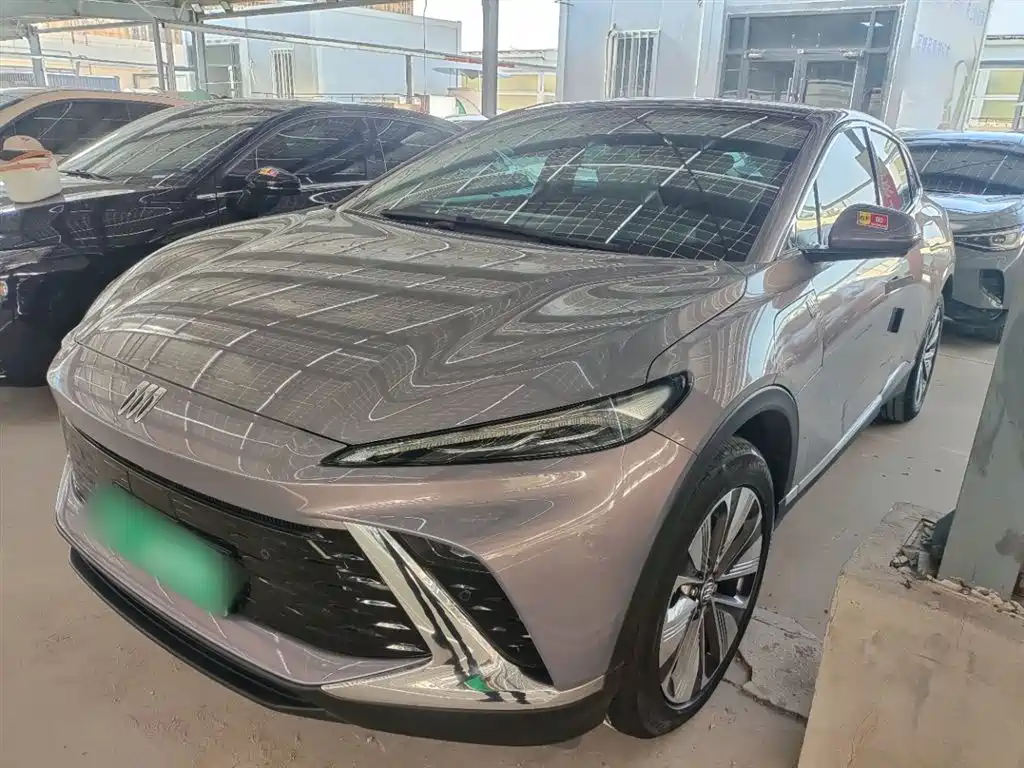 Buick E4 2023 Premium Edition