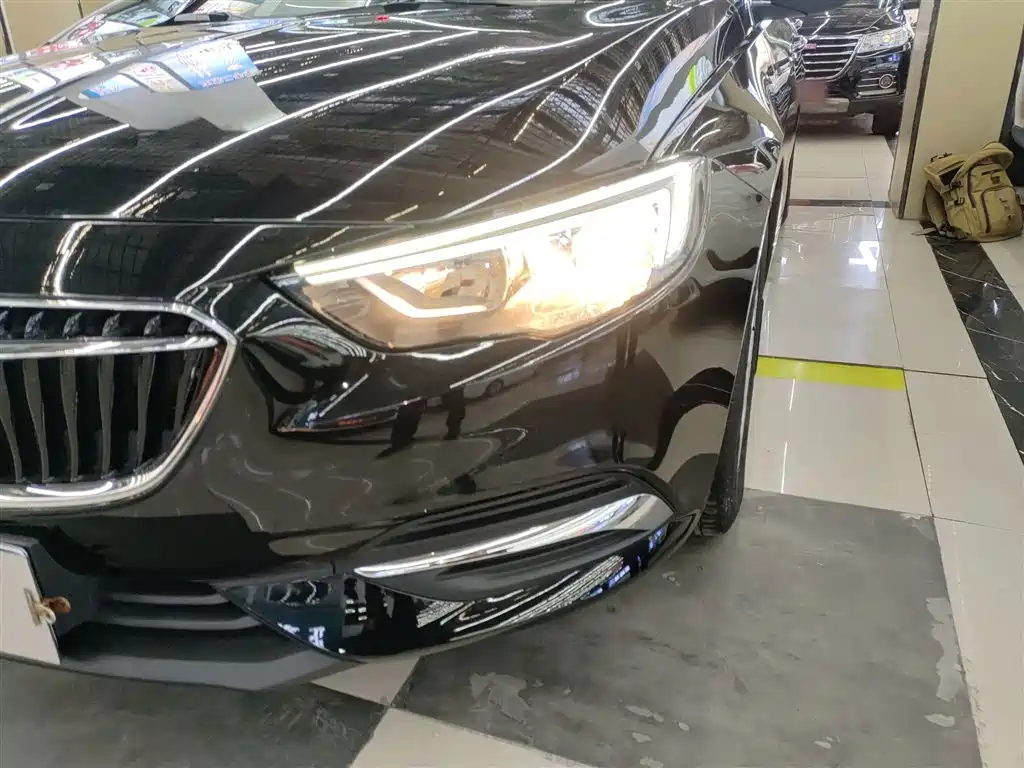 Фото машины