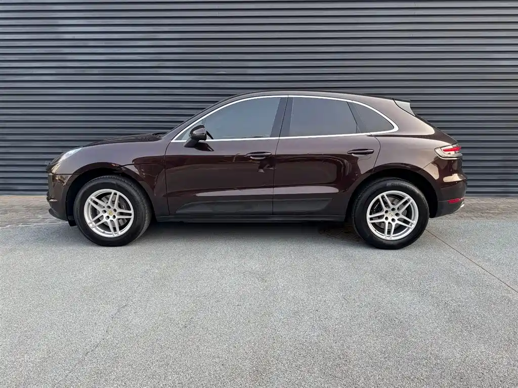 Бэкграунд машины