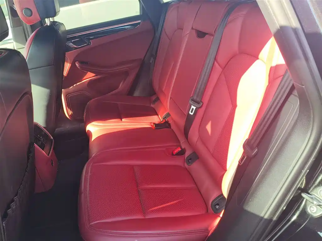 Фото машины 22