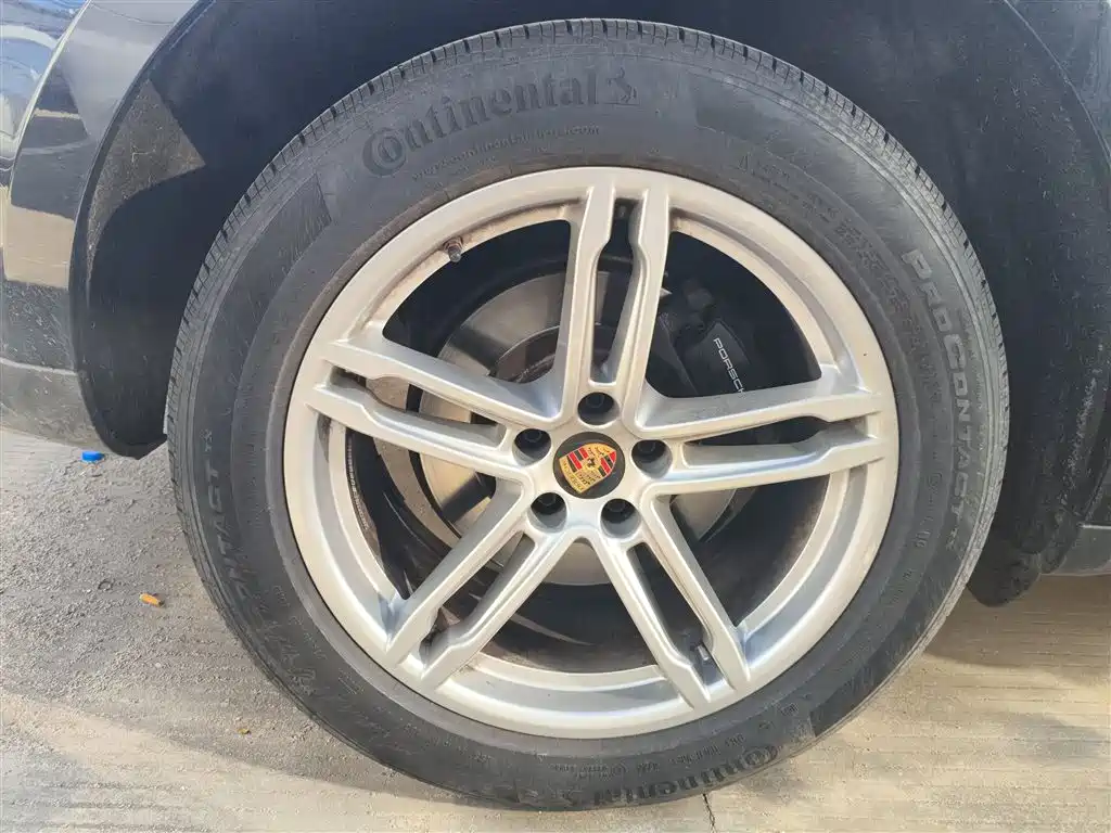 Фото машины 24