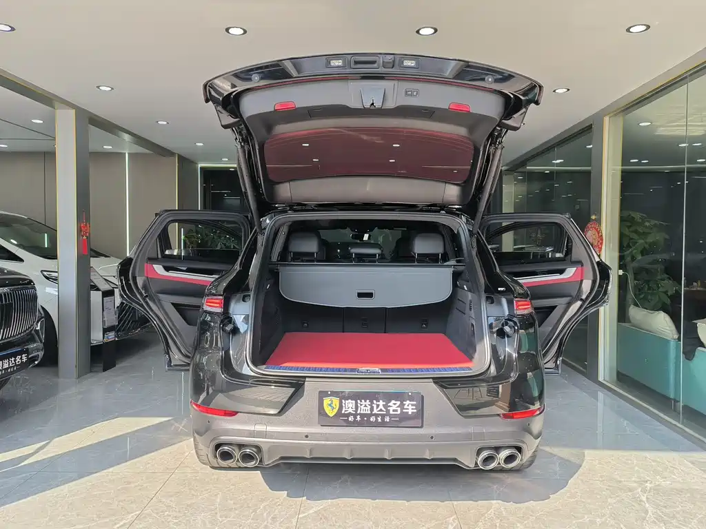 Фото машины 30