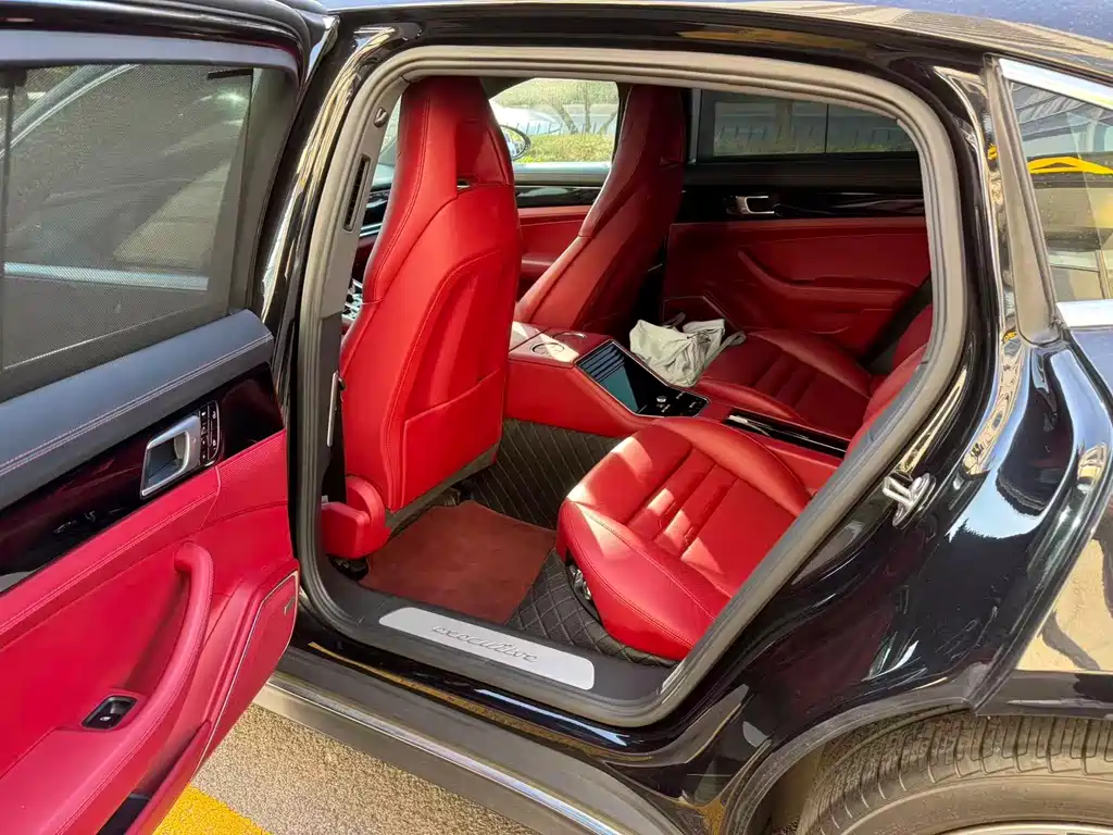 Panamera 2021 Panamera 4 Executive Extended Version 2.9T