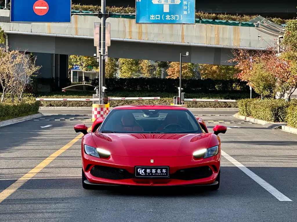 Ferrari 296 2021 3.0 T V6 GTB