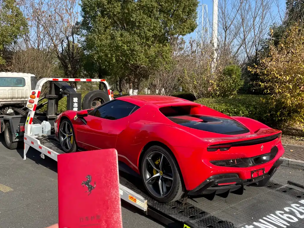 Ferrari 296 2021 3.0 T V6 GTB