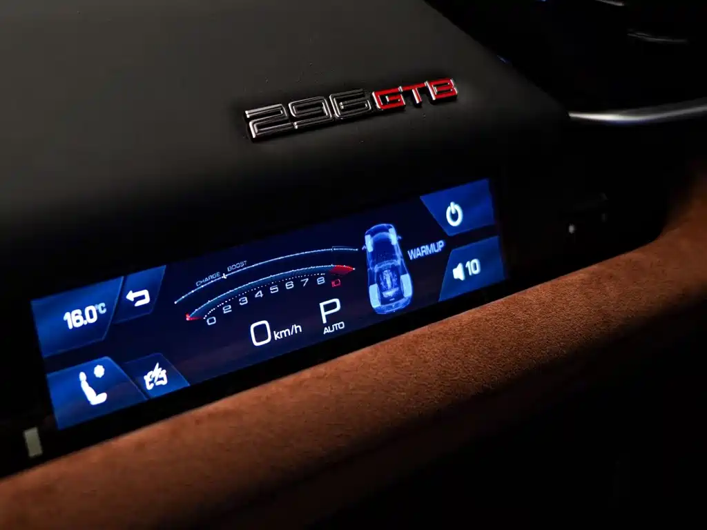 Ferrari 296 2021 3.0 T V6 GTB