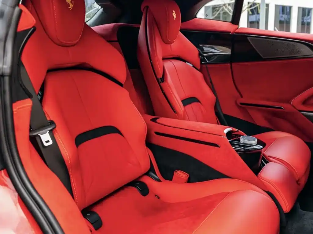 Purosangue 2023 model 6.5L V12