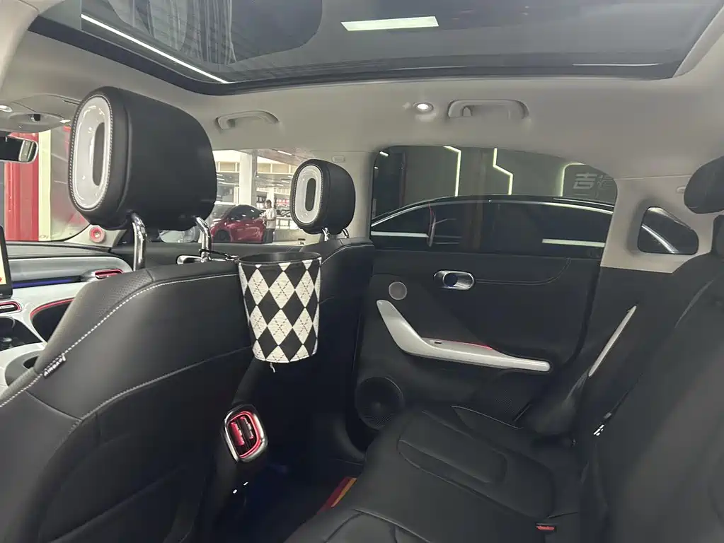 Фото машины 22