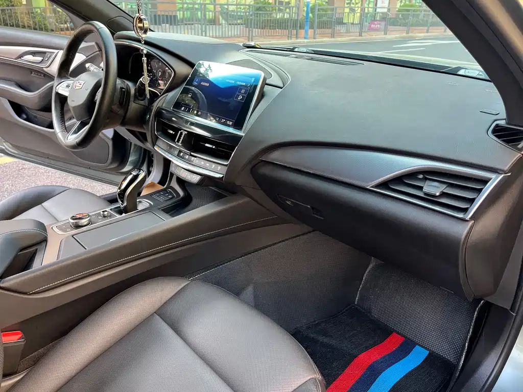 Cadillac CT5 2022 28T Premium Model