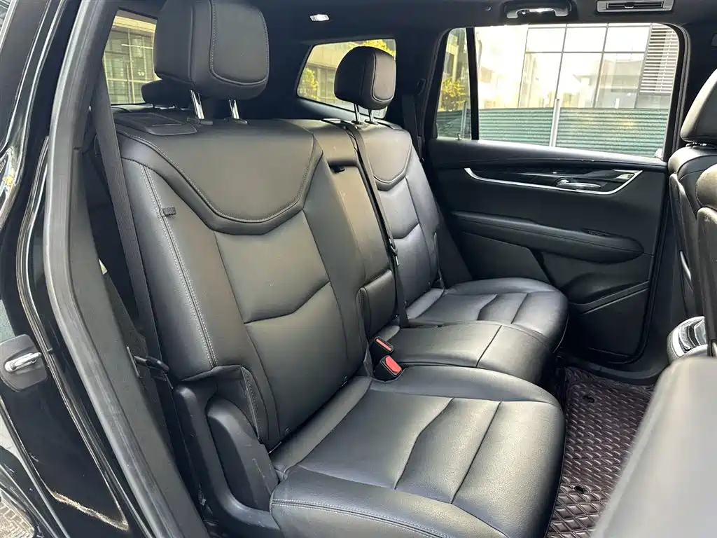 Cadillac XT6 2022 2.0T seven-seater two-wheel drive luxury