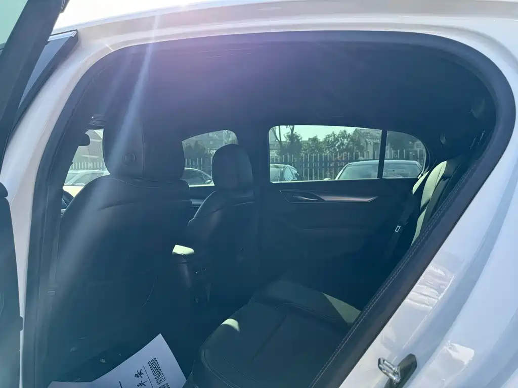 Cadillac CT5 2023 28T Luxury (Standard Version)