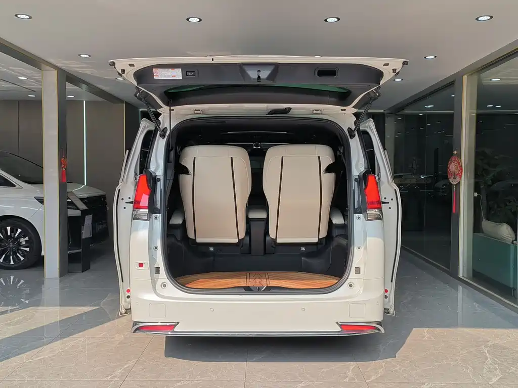 Фото машины 10