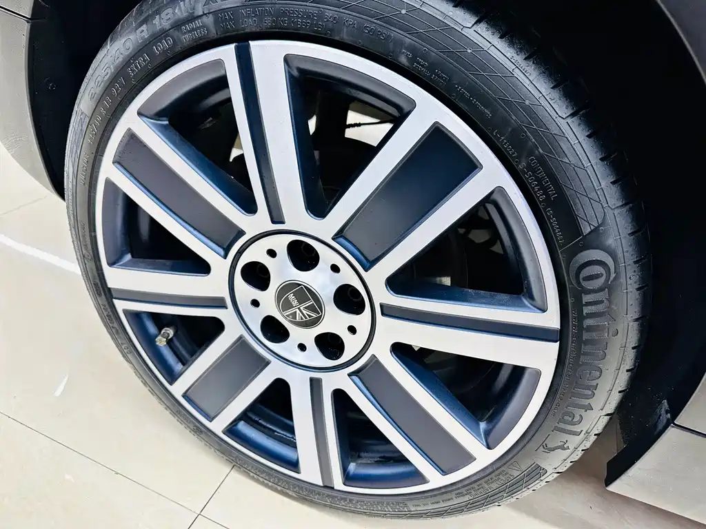 Фото машины 36