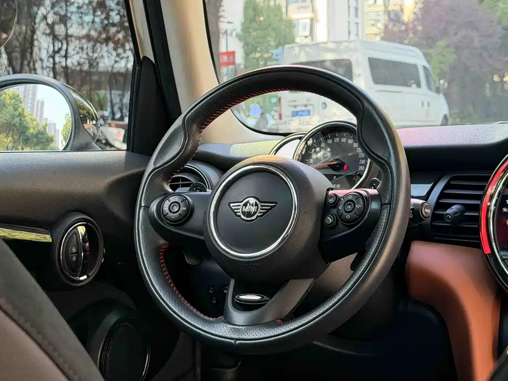 Фото машины 7