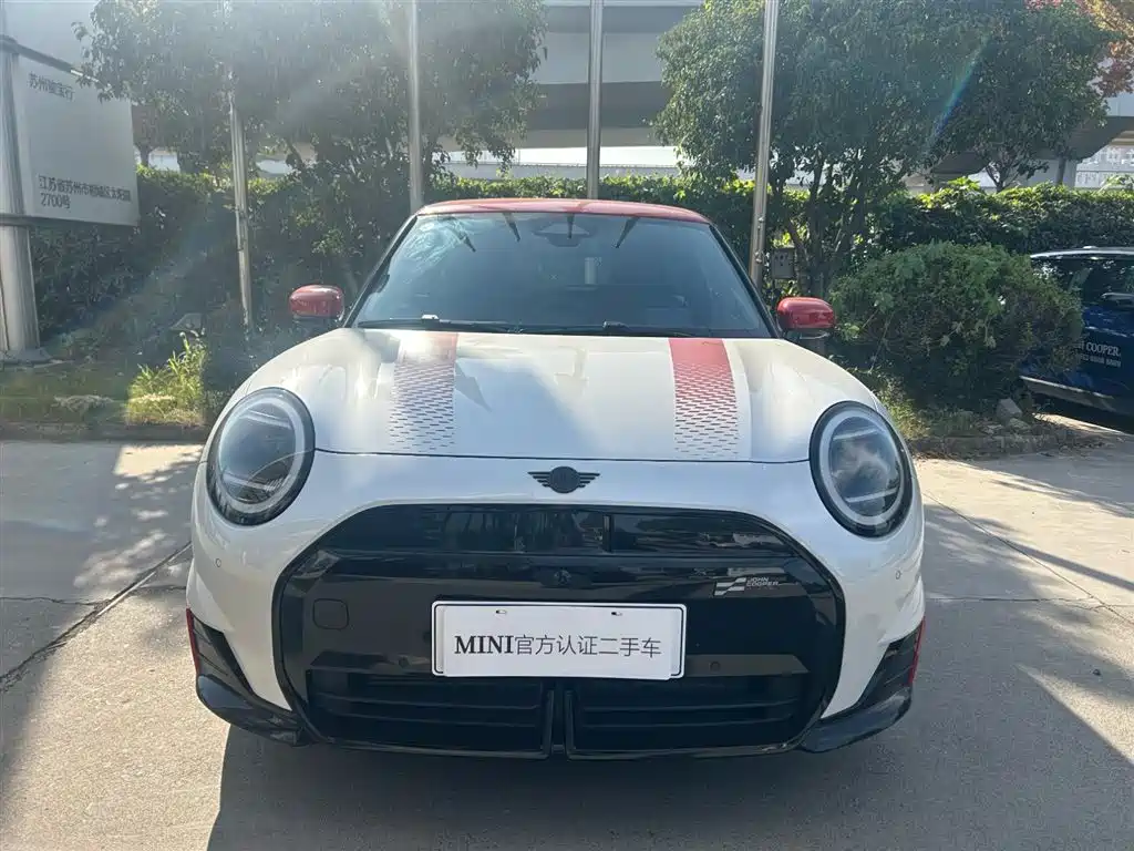 ELECTRIC MINI JCW 2025 JOHN COOPER WORKS