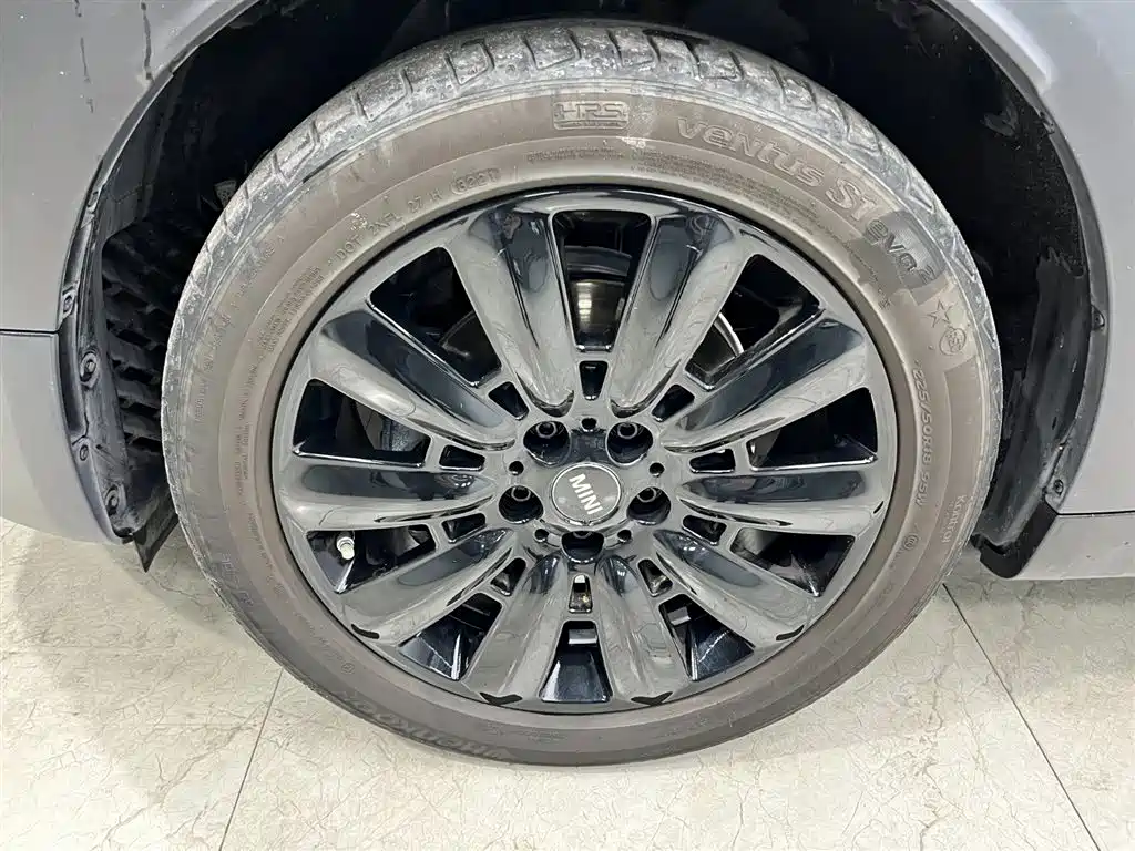 MINI COUNTRYMAN 2022 1.5T COOPER ALL4 Connoisseur