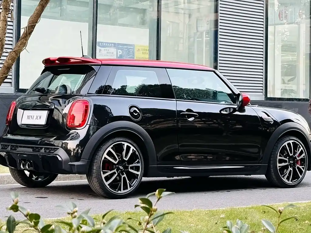 Фото машины 14