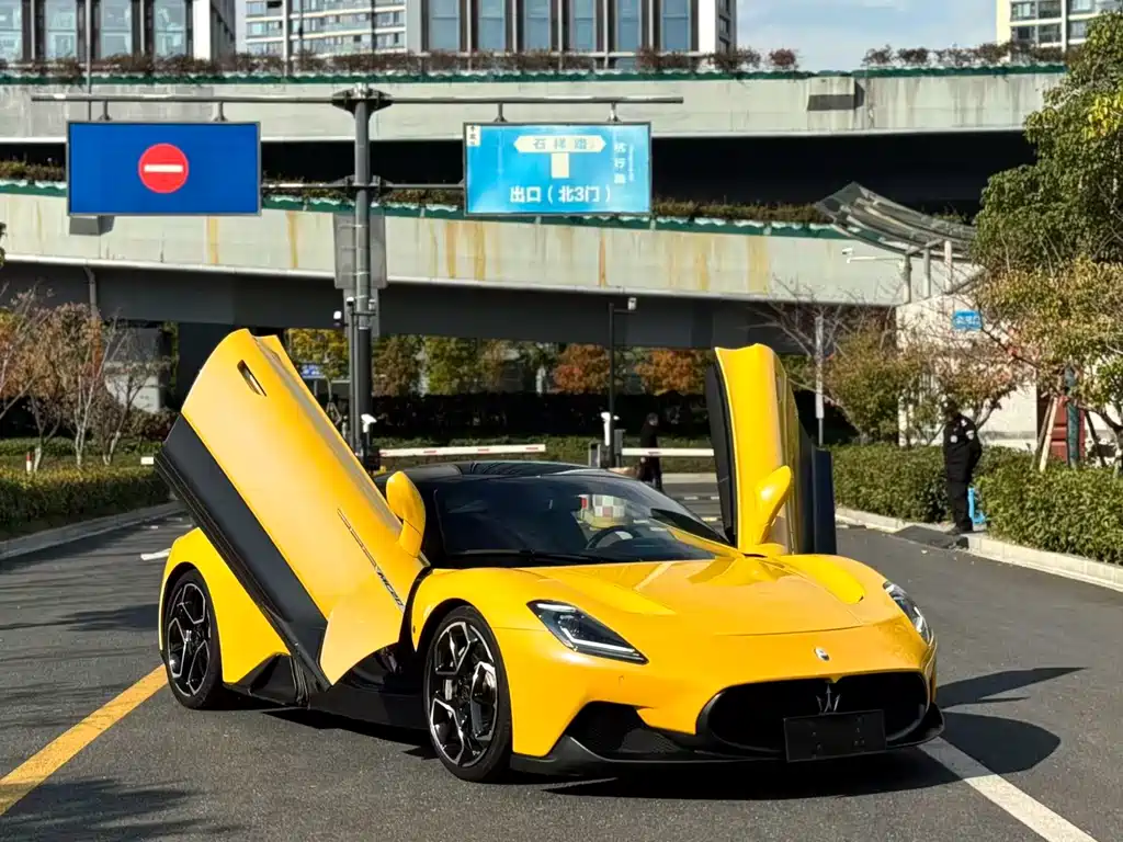 Фото машины