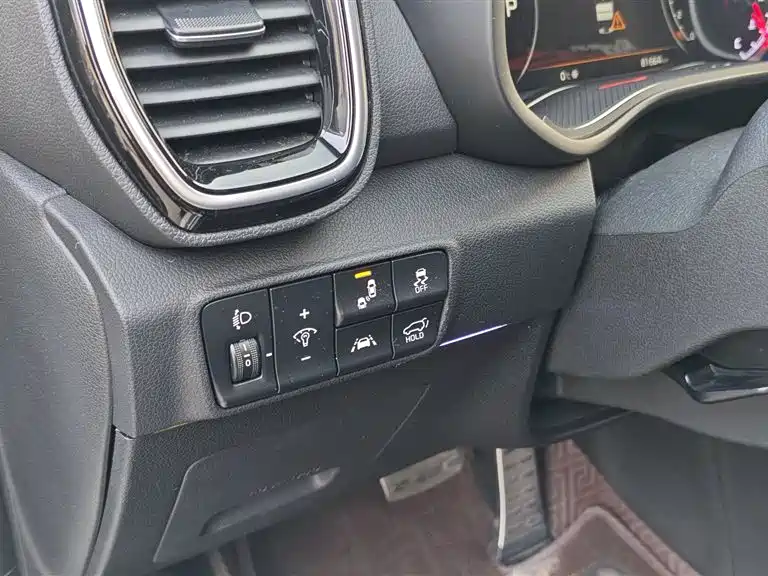 Kia KX5 2019 1.6T automatic two-wheel drive deluxe edition