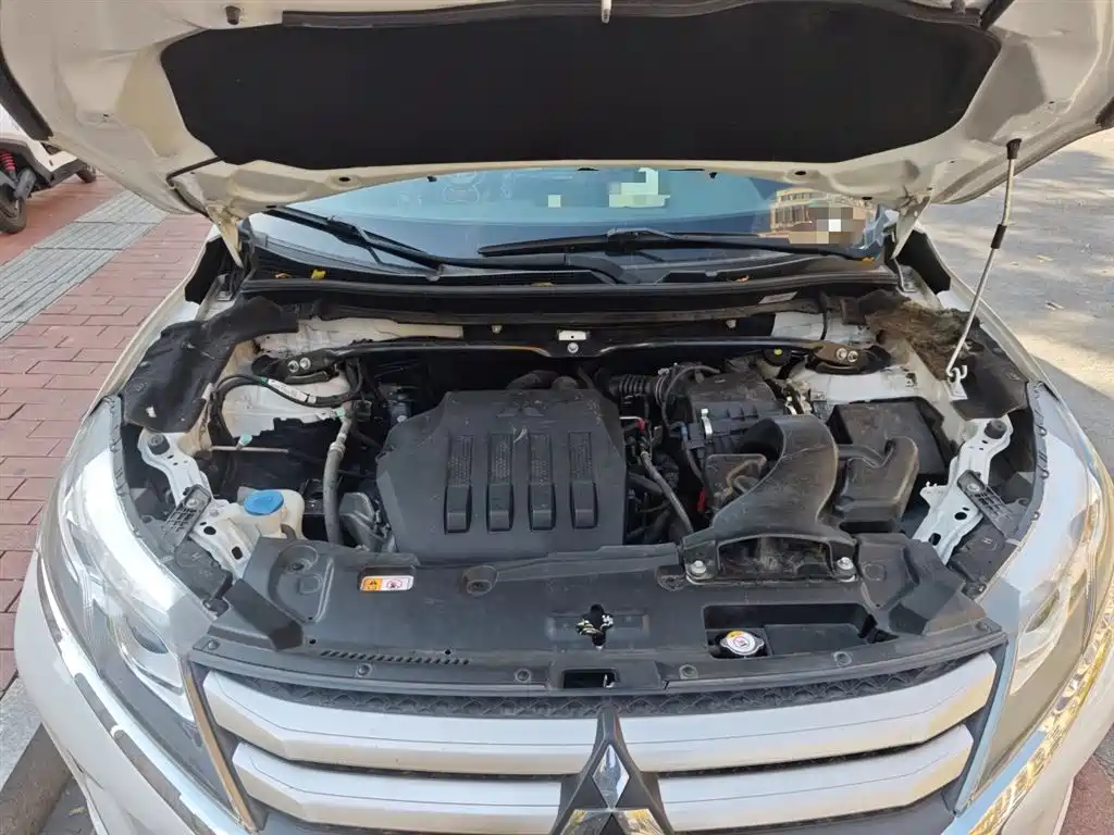 Yige 2019 1.5T CVT two-wheel drive Fearless version National V