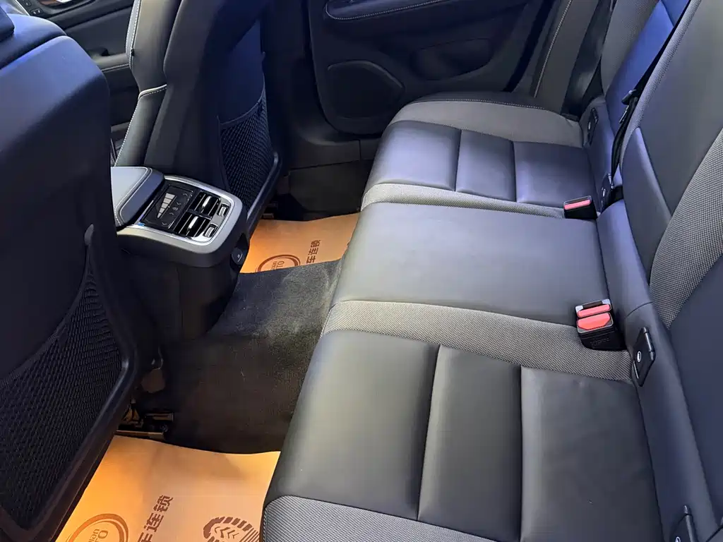 Volvo V60 2024 B5 Zhiya Sports Edition