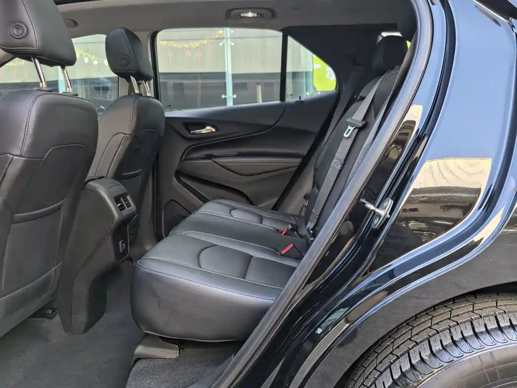 Explorer 2019 535T Automatic Yujie Edition Country V