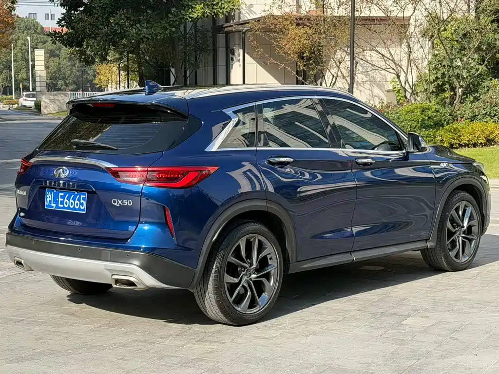 Infiniti QX50 2020 facelift 2.0T four-wheel drive pilot version