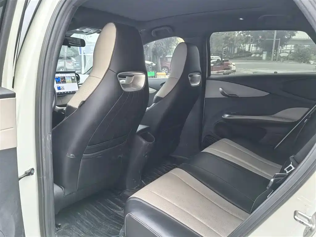 Dolphin 2024 Glory Edition 420km Fashion Edition