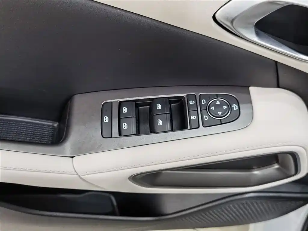 Фото машины 22