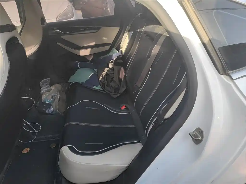 Фото машины 24