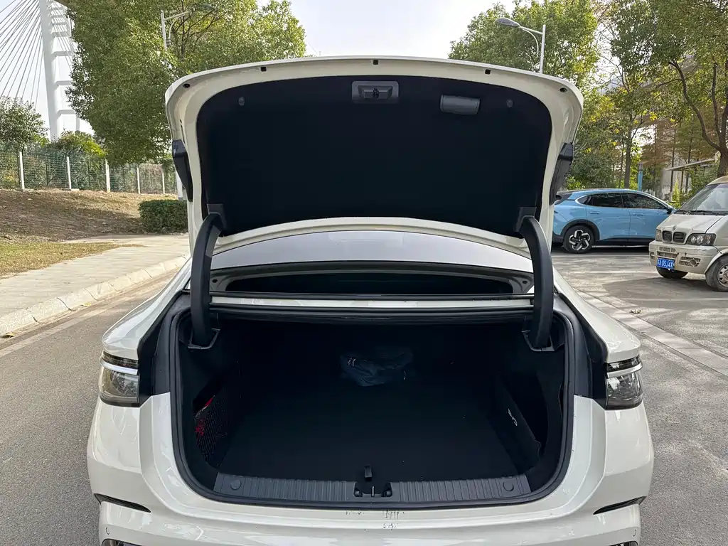 Фото машины 17