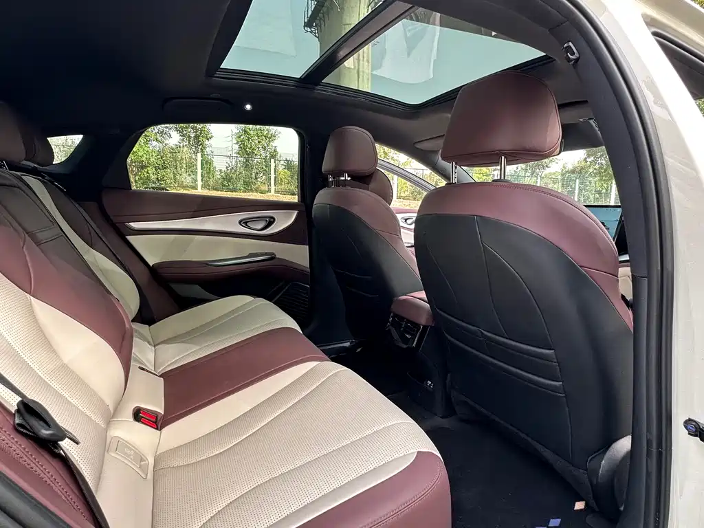 Фото машины 25