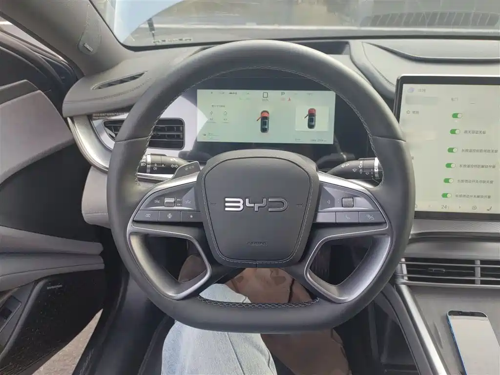 Seal 07 DM-i 2025 Smart Driving Version DM-i 1.5L 125km Elite Type