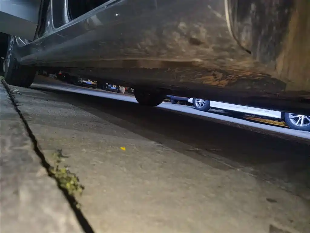 Фото машины 24