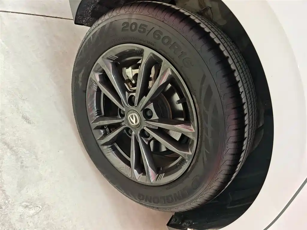 Фото машины 24