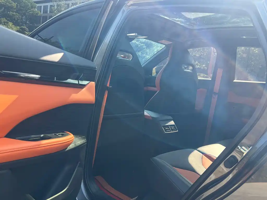 Changan UNI-V 2023 1.5T Sports Version