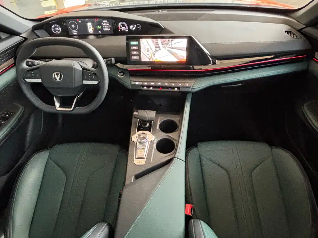 Changan UNI-V Zhidian iDD 2024 Blue Whale Zhidian iDD 136km Zhizun Type