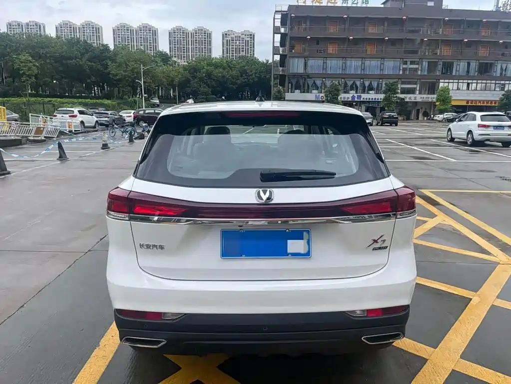 Changan X7 PLUS 2024 1.5T automatic Zunyao Type 7 seats