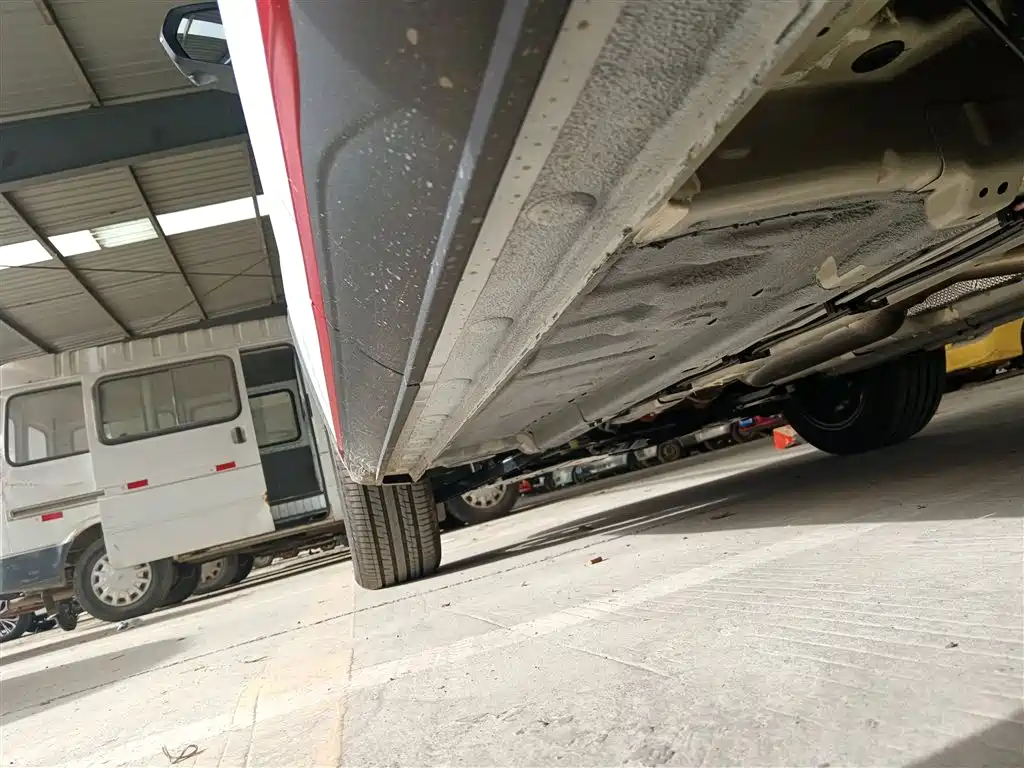 Фото машины 24