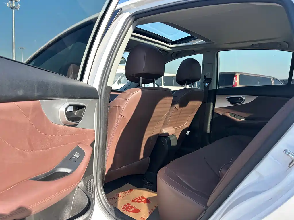 Фото машины 23